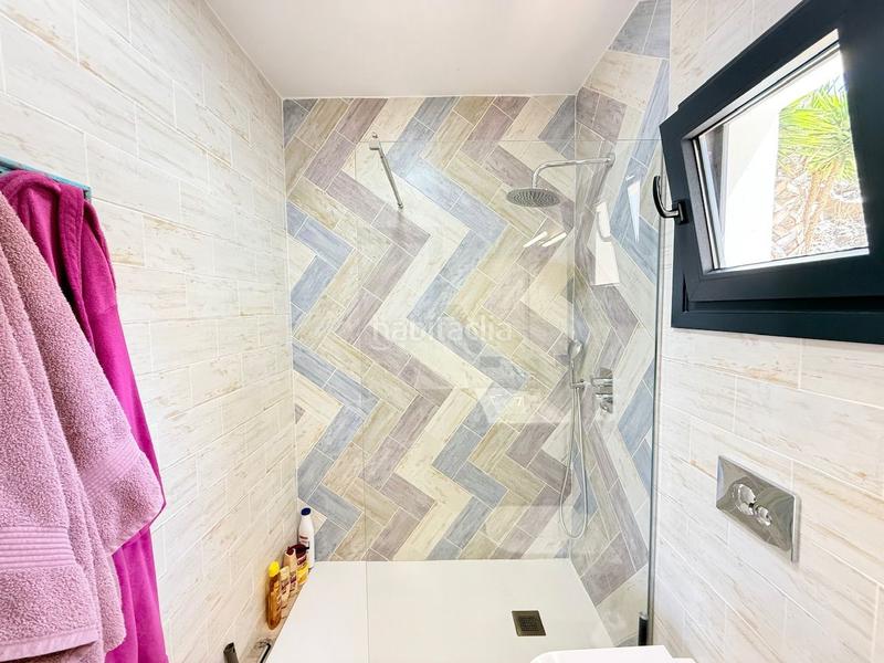 Foto ce5d666d-cb6e-4417-95b3-b870994178f0. Chalet villa de lujo con diseño de estilo moderno en vélez málaga. en Vélez - Málaga