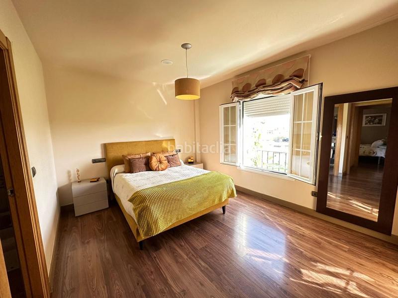 Foto 4d6f88c1-3dee-4f37-9354-cc49007625c1. Casa chalet pareado ubicado en caleta de vélez y a 400 metros de la playa. en Caleta de Velez