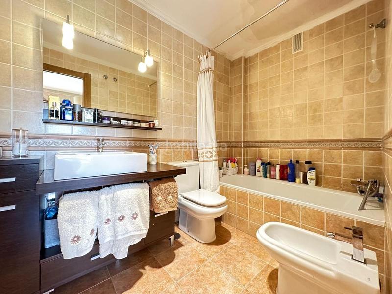 Foto 5d9180dd-f600-41ae-b0b4-a89f774c4a89. Casa amb calefacció piscina a Caleta de Velez