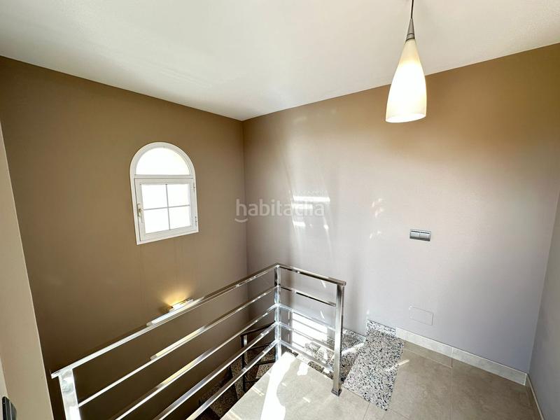 Foto b3e38cc6-bf01-40da-835a-b282106346c4. Casa amb calefacció piscina a Caleta de Velez