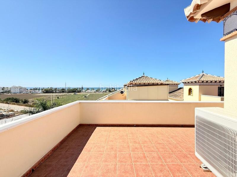 Foto ec5c7d68-db8e-43eb-87bf-4c8506ad29f5. Casa chalet pareado ubicado en caleta de vélez y a 400 metros de la playa. en Caleta de Velez