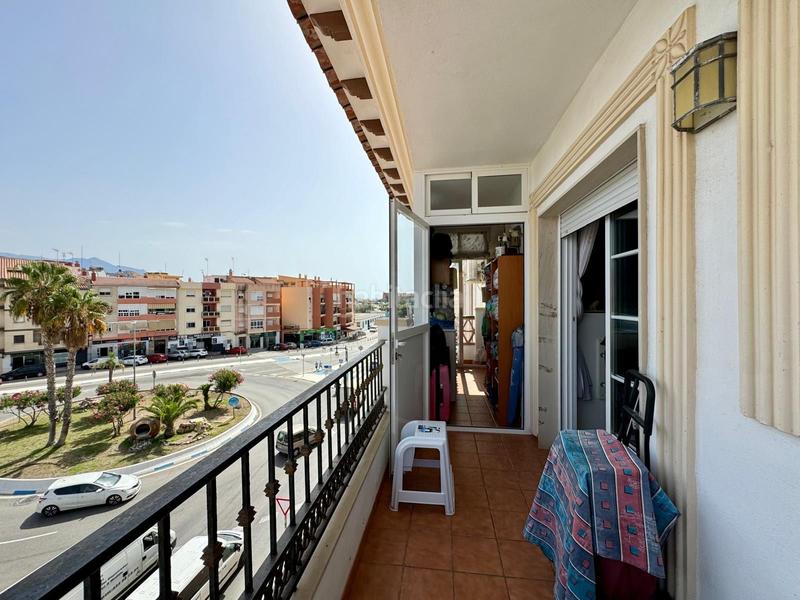 Foto d512d4d4-1191-4f53-82b9-bc9920c8fc1c. Piso  costa a 200 metros de la playa. en Centro Internacional Torrox