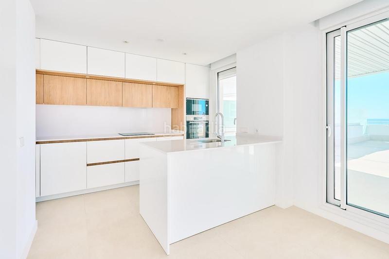 Foto 3d5fd066-66c0-4904-98f1-192bd8162ae1. Appartamento con riscaldamento piscina in Poniente-Faro Torre del Mar