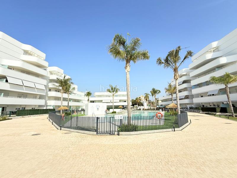 Foto 46973cb2-8e65-40e3-94e8-334a922ab1d7. Appartamento con riscaldamento piscina in Poniente-Faro Torre del Mar