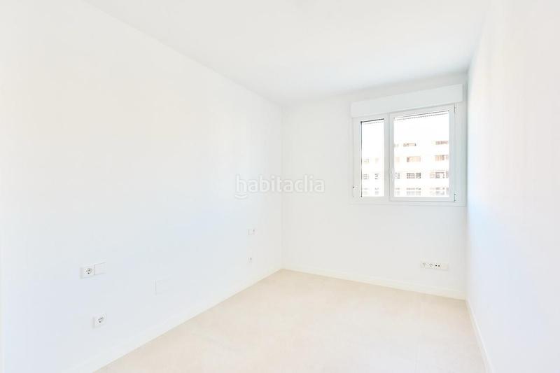 Foto 5c6c84a6-b9b4-4536-80a8-2182c96fd33e. Appartamento con riscaldamento piscina in Poniente-Faro Torre del Mar