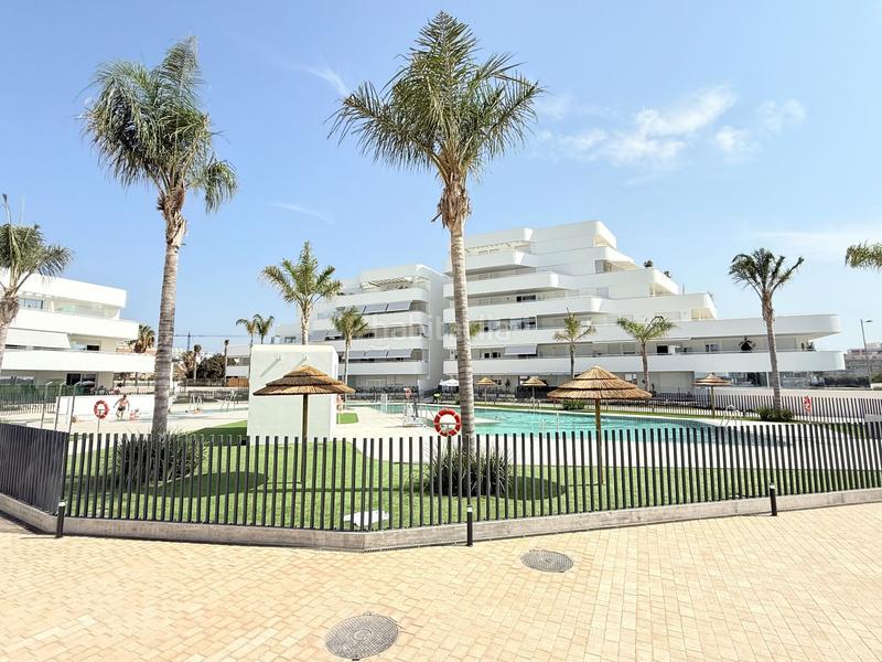 Foto 7065ccae-8498-418b-a9bf-f6176e0f7595. Appartamento con riscaldamento piscina in Poniente-Faro Torre del Mar