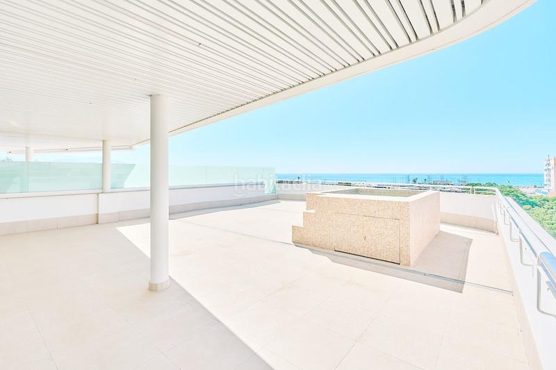 Foto b9d83b6c-d4e1-4f2a-8235-a7b11a4c49f0. Appartamento con riscaldamento piscina in Poniente-Faro Torre del Mar