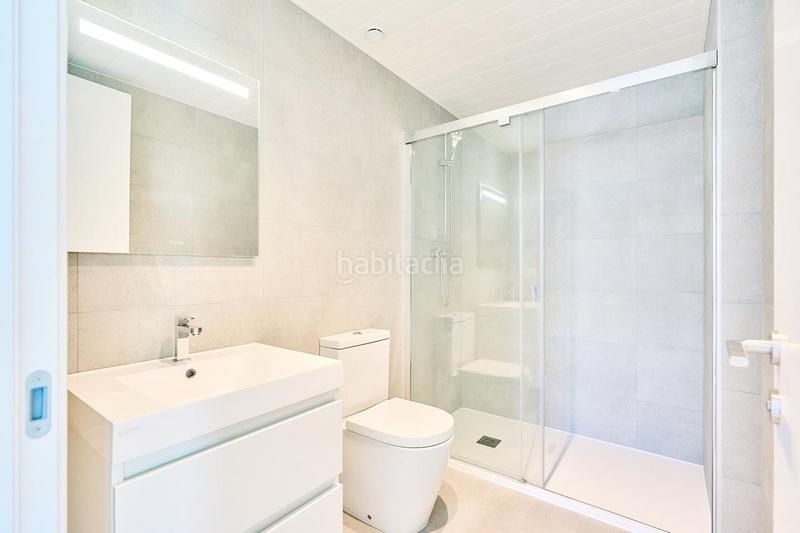 Foto d5b713fa-3b8e-4f3b-bed5-b781a49c757f. Appartamento con riscaldamento piscina in Poniente-Faro Torre del Mar