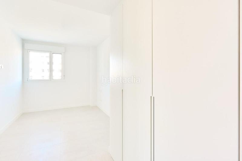 Foto dc7751dc-1868-48ea-bd54-64ec3346e7d7. Appartamento con riscaldamento piscina in Poniente-Faro Torre del Mar