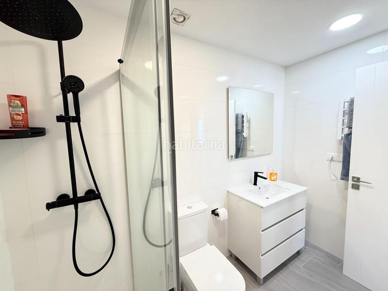 Foto 5daeec3a-9165-4e0d-82cc-6aa125760dc2. Attico con riscaldamento piscina in Laguna Beach Torrox