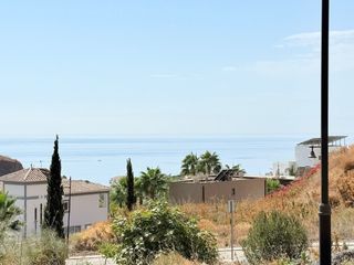 Terreno residenziale in El Peñoncillo. Parcela urbana de 358  m2 en torrox costa en la urbanización bal