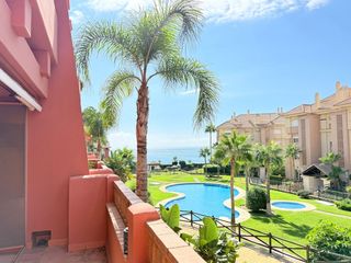 Pis a El Peñoncillo. Piso en primera línea de playa de 120 m2 construidos 95 m2 de vi