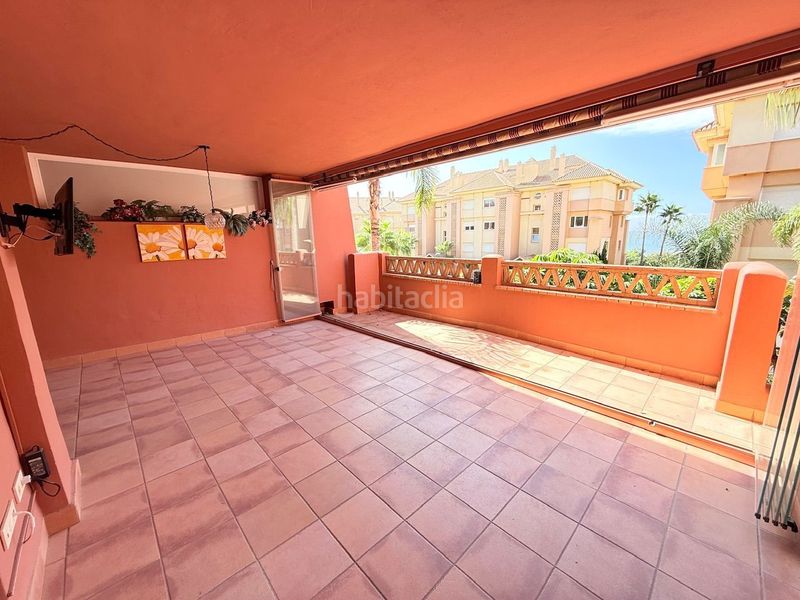 Foto 465cb830-cb45-4ff0-aa17-d2a21eb1c16d. Pis amb calefacció piscina a El Peñoncillo Torrox