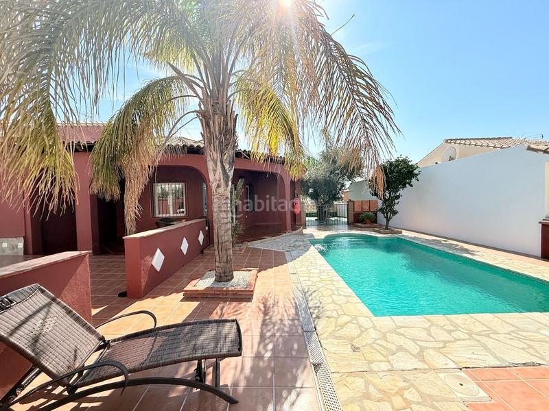 Foto 1c44490f-80fd-4fda-902a-3c8186eed1c5. Haus mit heizung pool in Torrox park Torrox