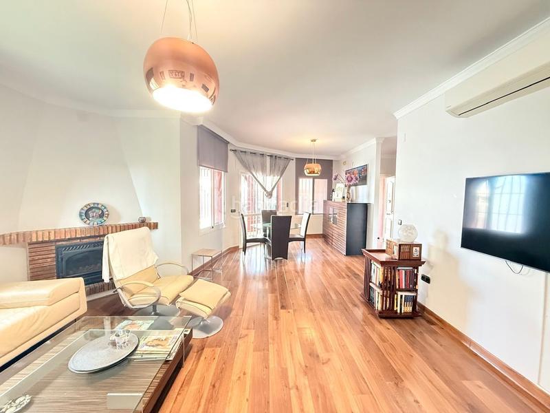 Foto 63569b13-ca37-4e4a-9304-76cdfc1dbedb. Haus mit heizung pool in Torrox park Torrox