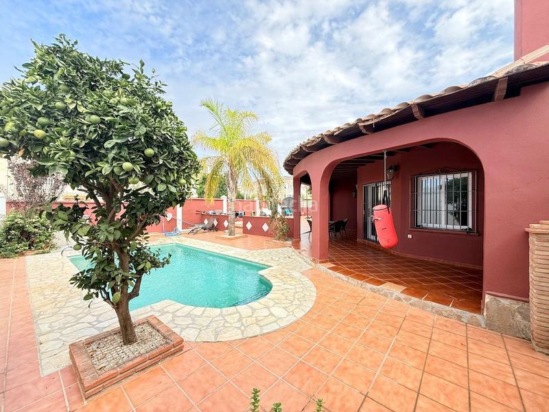 Foto c6e4571b-231b-4731-af2e-c02fa318feed. Haus mit heizung pool in Torrox park Torrox