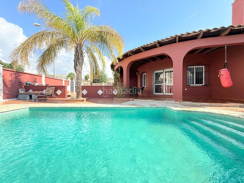 Foto d98f1b8d-8fb5-4432-9c03-708d4664d8c6. Haus mit heizung pool in Torrox park Torrox