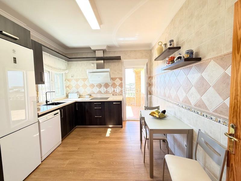 Foto 7dd0d6e0-3593-47d1-95dc-692a9aad9bb2. Chalet villa de lujo entre caleta de vélez y algarrobo. en Caleta de Velez