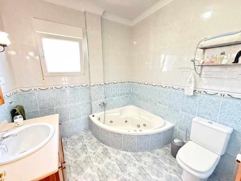 Foto 8f77ef3a-8f6a-45a1-ba38-1a5628eea387. Chalet villa de lujo entre caleta de vélez y algarrobo. en Caleta de Velez