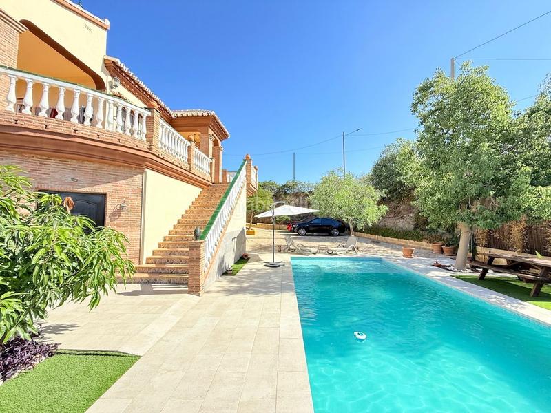 Foto 9ea11d8c-d08f-4bc6-90e1-edba77eeabed. Chalet villa de lujo entre caleta de vélez y algarrobo. en Caleta de Velez