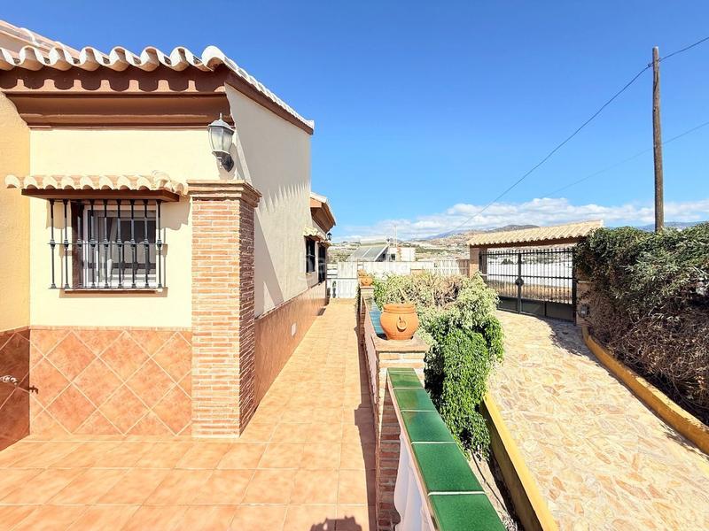 Foto e523b77d-dfbb-4e57-971b-a4d5bf49334b. Chalet villa de lujo entre caleta de vélez y algarrobo. en Caleta de Velez