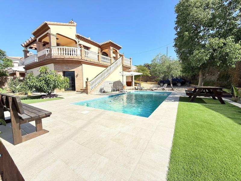 Foto ec4c96c4-fabd-4cd1-a531-fbee81d653ec. Chalet villa de lujo entre caleta de vélez y algarrobo. en Caleta de Velez