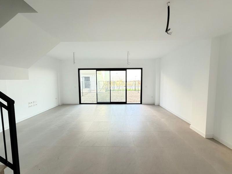 Foto 3a544d67-8b32-4367-ab97-5b96e5af4117. Maison jumelée avec piscine dans Viña Málaga Torre del Mar