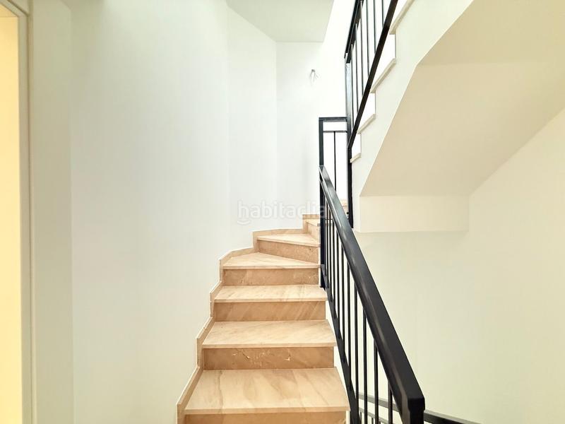 Foto 43d4f9cd-3073-4f34-ae27-d2414e204926. Maison jumelée avec piscine dans Viña Málaga Torre del Mar