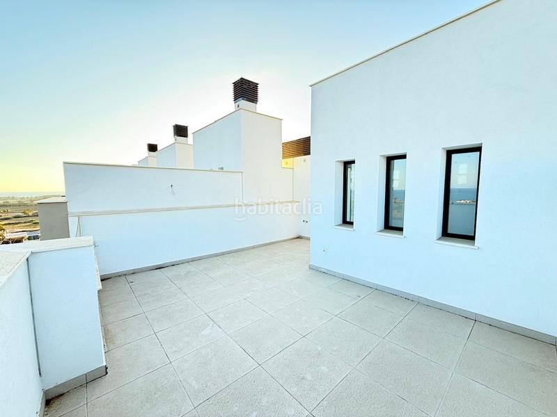 Foto a7c46cb9-7186-4db5-a7d8-6d551efb91a9. Maison jumelée avec piscine dans Viña Málaga Torre del Mar