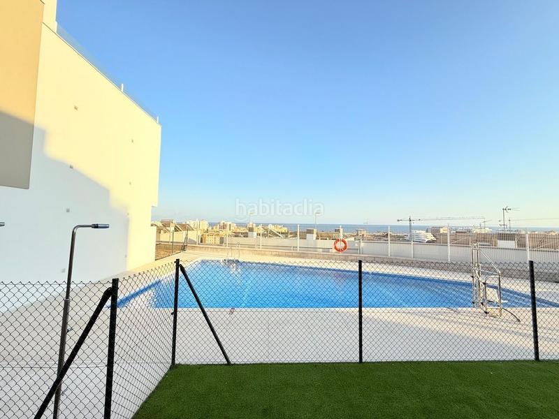 Foto bdd169fb-dbce-4096-88a3-bbdd976f329d. Maison jumelée avec piscine dans Viña Málaga Torre del Mar