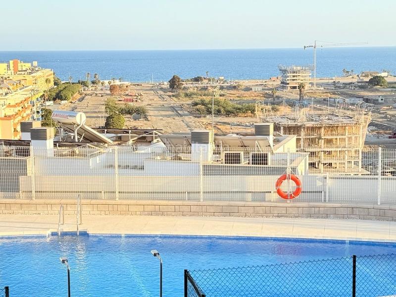 Foto c4ba73cc-99a1-40df-84da-26713726bdd9. Maison jumelée avec piscine dans Viña Málaga Torre del Mar
