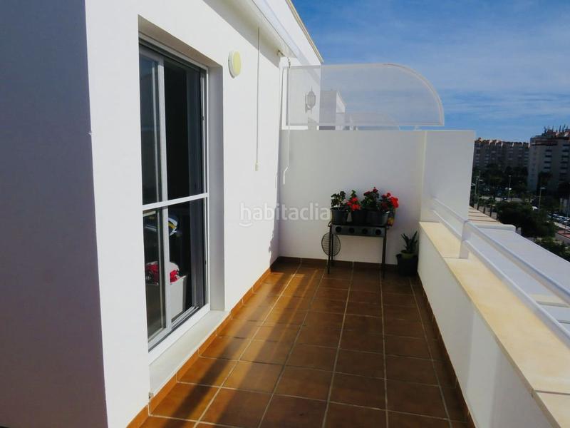 Foto 5688746a-a0fd-48a2-971b-27c7bbd65cac. Attique avec piscine dans Urbanización Santa Rosa Torrox