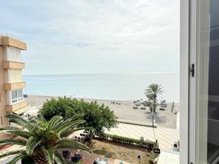 Appartement à Centro Internacional. Piso en primera línea de playa en la urbanización costa del oro
