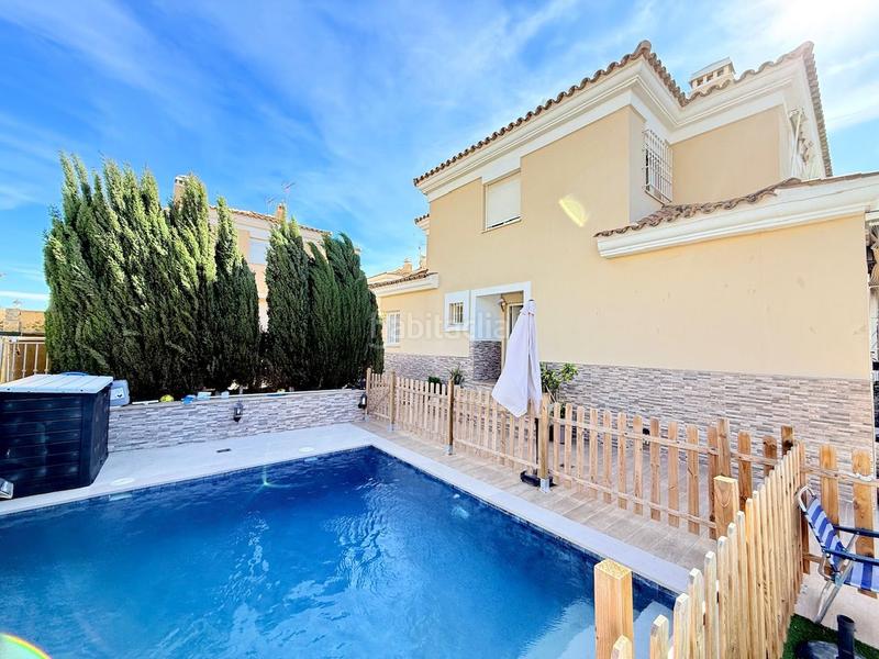 Foto 019a3332-b17d-4332-ae22-cd467a4540b3. Casa con riscaldamento piscina in Viña Málaga Torre del Mar