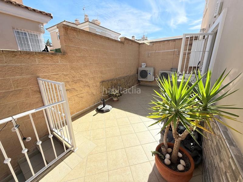 Foto 0da0253a-93c6-429d-a4f2-fdc57c9c5748. Casa con riscaldamento piscina in Viña Málaga Torre del Mar