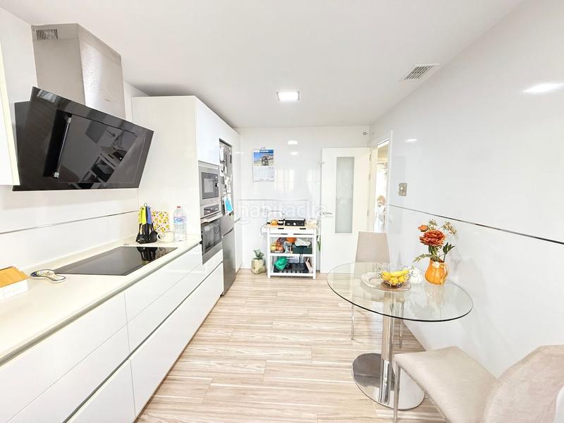 Foto 52de05d5-e124-48da-acea-77681e5361aa. Casa con riscaldamento piscina in Viña Málaga Torre del Mar