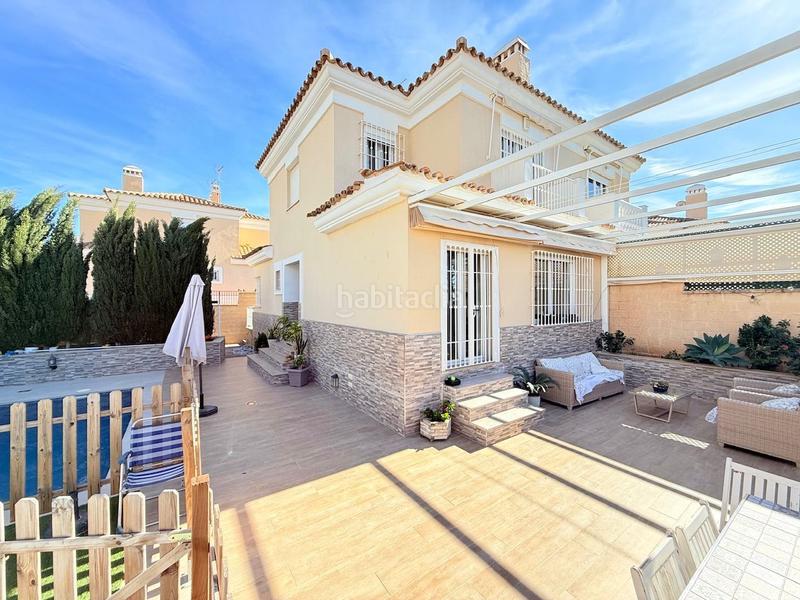 Foto 647a0568-4a0c-46bd-b19e-5ca5df6aa193. Casa con riscaldamento piscina in Viña Málaga Torre del Mar