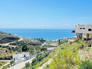 Terreny residencial a El Peñoncillo. Parcela urbana de 420 m2 en torrox costa en la urbanización balc