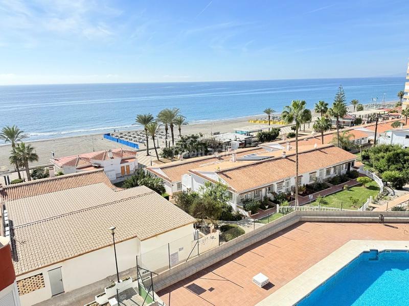 Foto f5a639e4-f1b0-44fd-b4d5-eeb32f3a50ec. Estudi amb piscina a Centro Internacional Torrox