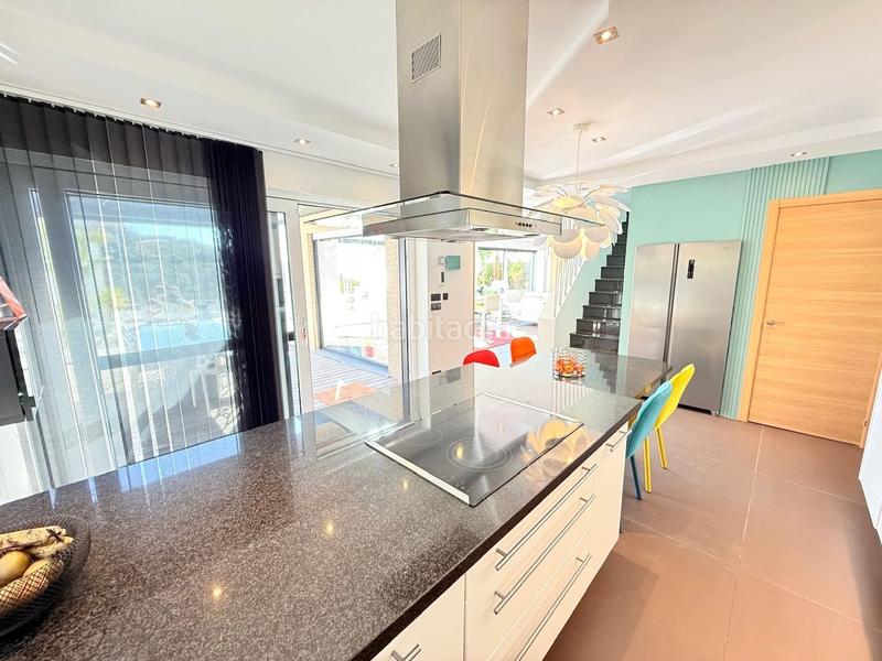 Foto 12612d39-0784-42c7-ba25-443434e17084. Xalet amb calefacció piscina a El Peñoncillo Torrox