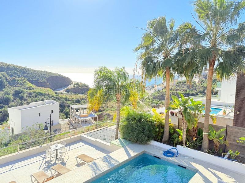 Foto 69dcdf04-d581-4e76-8924-5f5b4b49532d. Xalet amb calefacció piscina a El Peñoncillo Torrox
