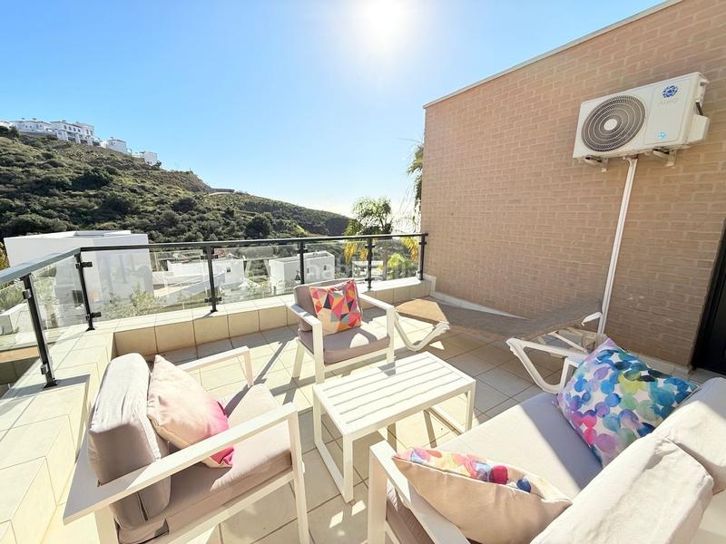 Foto 8c8b0693-340f-4e06-9629-8efb16296817. Xalet amb calefacció piscina a El Peñoncillo Torrox