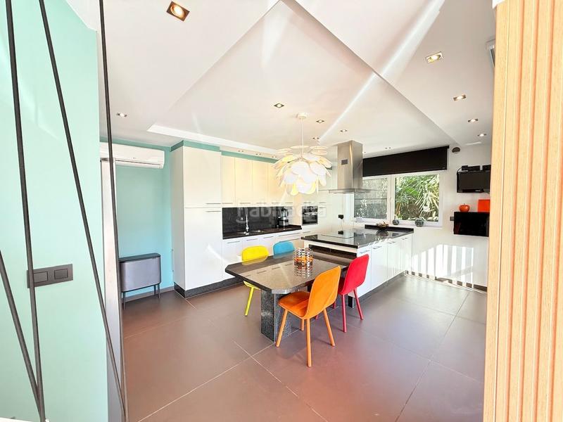 Foto a3f9925f-b9a4-4bba-9fb5-0e82c94ddff2. Xalet amb calefacció piscina a El Peñoncillo Torrox