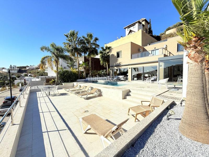 Foto e238e17c-f600-49aa-b427-a88a0c858444. Xalet amb calefacció piscina a El Peñoncillo Torrox