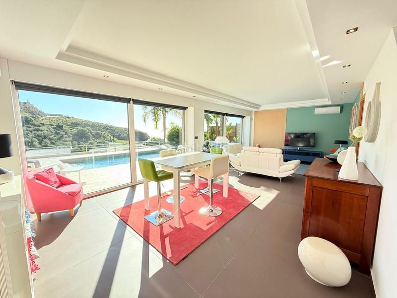 Foto eea5ac05-a352-4bd4-b1d1-01813351ae50. Xalet amb calefacció piscina a El Peñoncillo Torrox