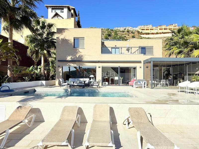 Foto f85da2d7-f163-4fda-a83e-189b7de3e07b. Xalet amb calefacció piscina a El Peñoncillo Torrox