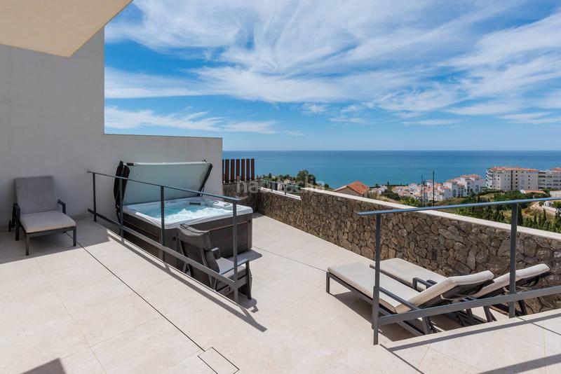 Foto bcf71d62-adf0-4043-a4a8-aead0cc39f93. Maison jumelée avec chauffage piscine dans El Peñoncillo Torrox