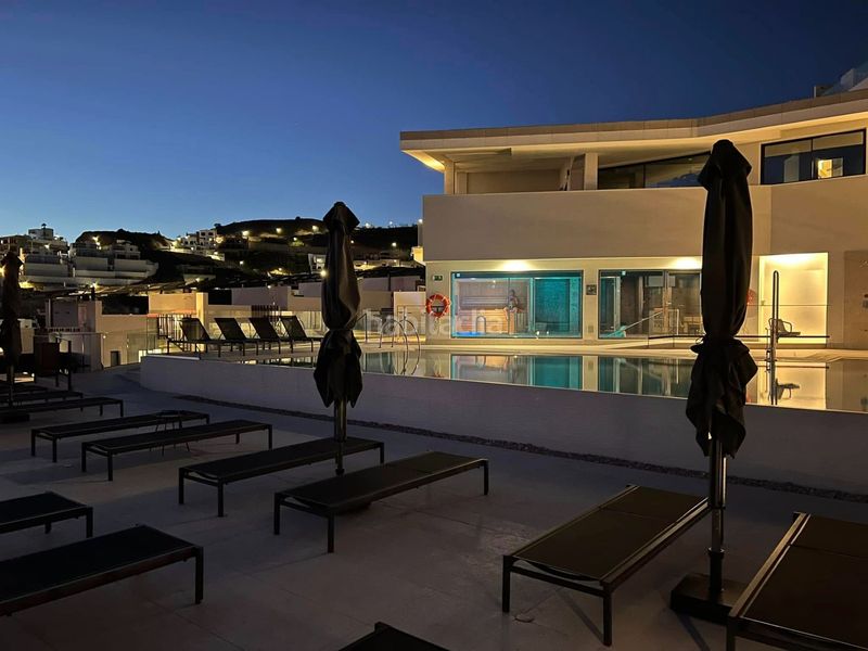 Foto ac98da55-12a8-4094-9f3b-ef367edc0968. Casa adosada chalets de lujo de estilo moderno costa. en Torrox