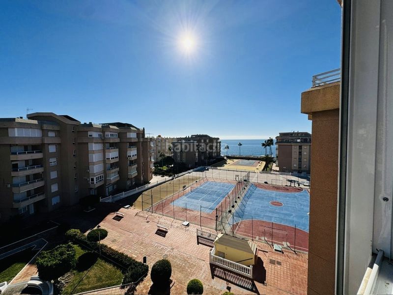 Foto a49daf24-f4d3-4f9c-9ffc-dad60f9bac9e. Pis amb piscina a Centro Internacional Torrox
