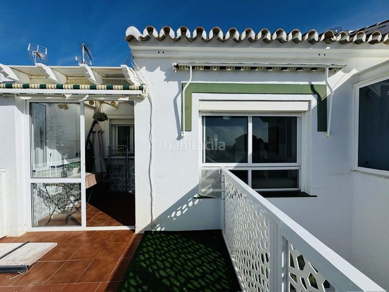 Foto 6eb6416b-b278-4937-bbb5-8dcef6fb0ae0. Apartament amb piscina a Torrox park Torrox
